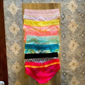 Bundle of VS/Pink panties